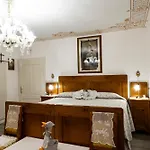 בית הארחה Palazzo Cervesato: Regina Margherita סנטו סטפנו די קדורה