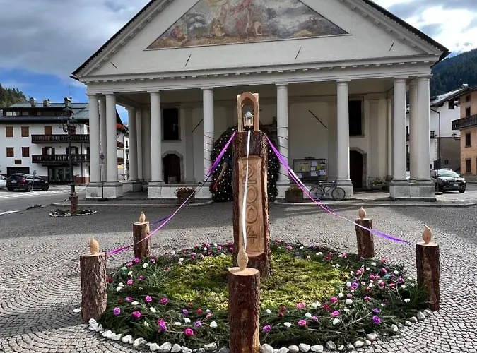 Palazzo Cervesato: Regina Margherita * Santo Stefano Di Cadore